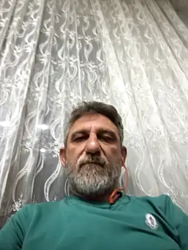 Snapshot of arelll34 chatting on 03-02-26, 07:54 arelll34 online show from 03-02-26, 07:54