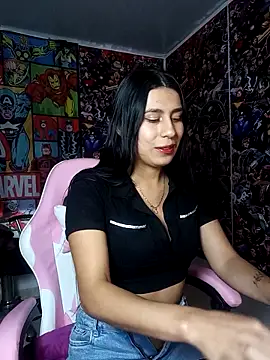 charlottte wh online show from 03-12-26, 12:33