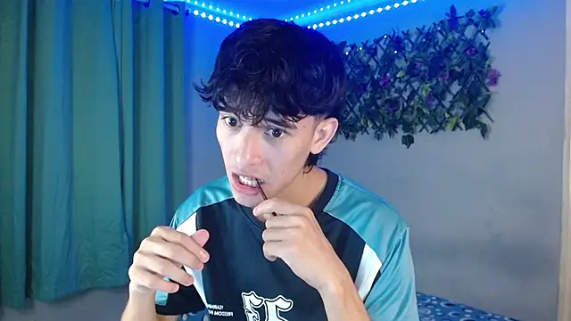 noah millerx online show from 04-11-26, 05:01