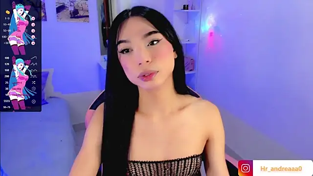 Snapshot of IamAndrea01 chatting on 07-12-26, 08:33 IamAndrea01 online show from 07-12-26, 08:33