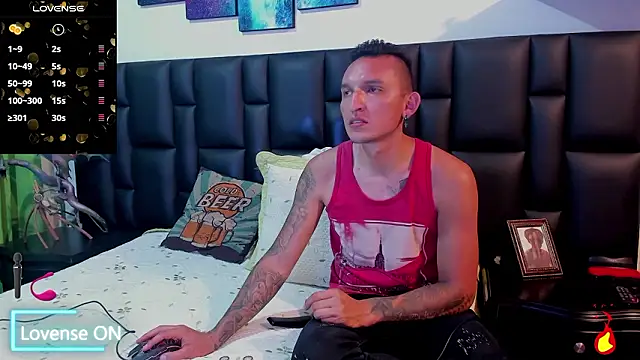 Snapshot of Mike_Waters chatting on 02-28-26, 12:44 Mike Waters online show from 02-28-26, 12:44