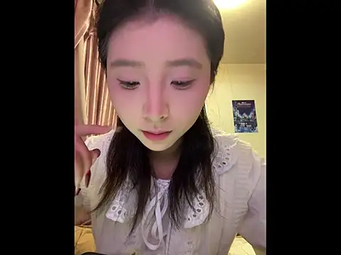 Snapshot of Y--F--LOVE chatting on 02-28-26, 04:19 Y--F--LOVE online show from 02-28-26, 04:19