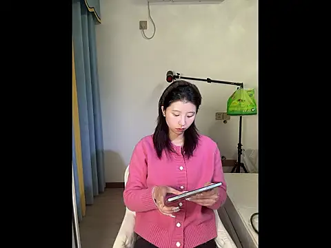 Y--F--LOVE online show from 03-16-26, 12:20