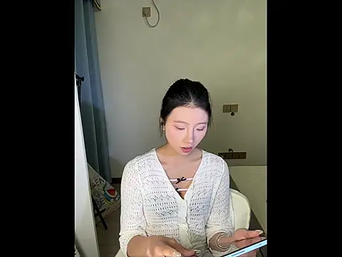 Y--F--LOVE online show from 04-07-26, 03:56