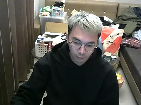 silverwolfwoof online show from 03-12-26, 01:17