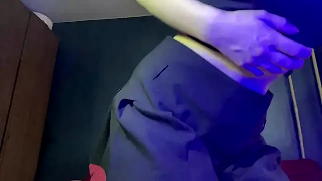 ShariLappas online show from 04-02-26, 08:23