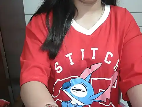 Snapshot of Shruchi chatting on 07-15-26, 09:36 Shruchi online show from 07-15-26, 09:36