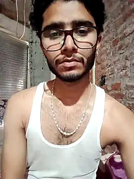 CoralN online show from 04-08-26, 06:02