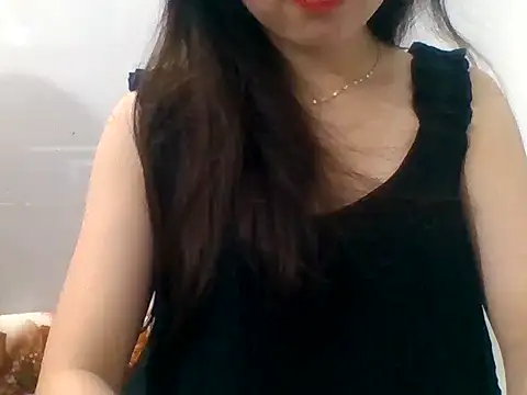 Snapshot of kiraa-007 chatting on 05-04-26, 02:35 kiraa-007 online show from 05-04-26, 02:35