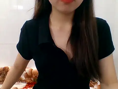 Snapshot of kiraa-007 chatting on 05-22-26, 02:12 kiraa-007 online show from 05-22-26, 02:12