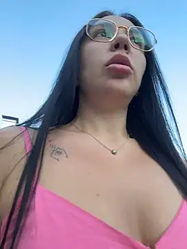 Snapshot of Bunny_Lush chatting on 07-14-26, 04:17 Bunny Lush online show from 07-14-26, 04:17