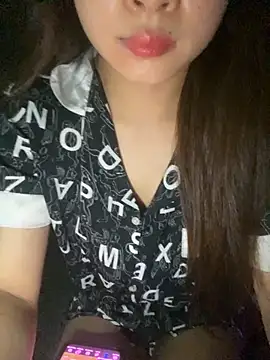 Xoai-cute online show from 04-16-26, 08:31