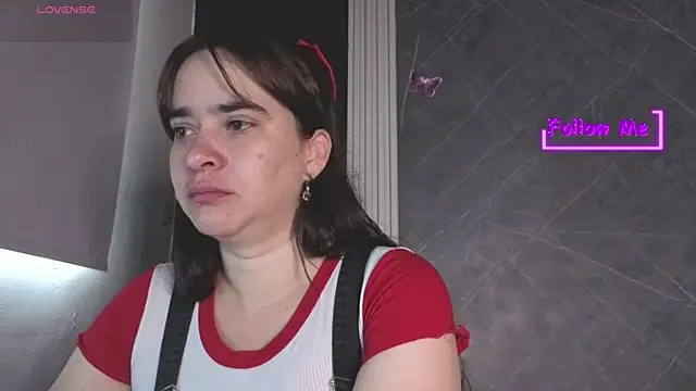 Snapshot of _VALERIAGOMEZ chatting on 07-15-26, 12:21 VALERIAGOMEZ online show from 07-15-26, 12:21