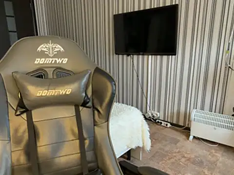 Emily Rass  online show from 03-31-26, 08:59