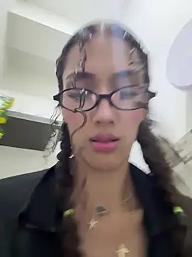 samantha rogers online show from 03-18-26, 01:47