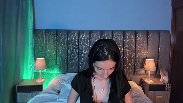 Samantha Velle online show from 03-17-26, 01:54