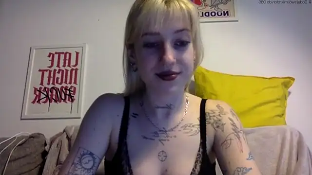 EmmyWet online show from 05-15-26, 06:04