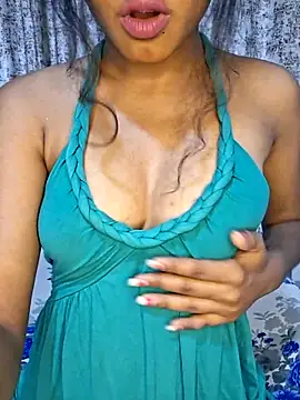 Snapshot of Akni_ chatting on 05-05-26, 01:30 Akni online show from 05-05-26, 01:30