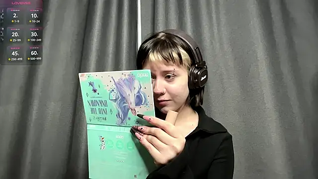 AueshaSimon online show from 03-31-26, 05:08