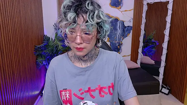 Snapshot of Lyra_tay chatting on 07-23-26, 07:12 Lyra tay online show from 07-23-26, 07:12