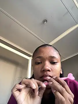 Snapshot of SweetBeauty4you chatting on 07-13-26, 11:46 SweetBeauty4you online show from 07-13-26, 11:46