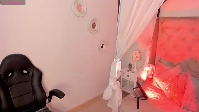 Raven Dooll online show from 03-26-26, 10:15