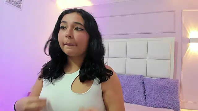 Snapshot of Emmyhorny__ chatting on 03-03-26, 03:23 Emmyhorny online show from 03-03-26, 03:23