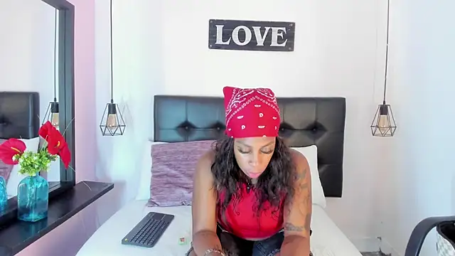 KatallelaMurillo online show from 04-07-26, 12:27