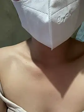 Snapshot of Lamlam68 chatting on 03-02-26, 04:25 Lamlam68 online show from 03-02-26, 04:25