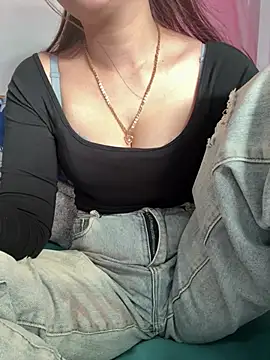 Junyy k2 online show from 03-30-26, 02:12