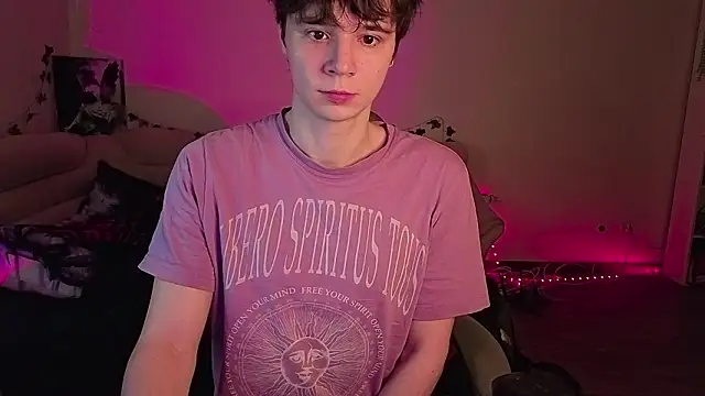 Snapshot of AnthonyCuutie chatting on 02-27-26, 06:30 AnthonyCuutie online show from 02-27-26, 06:30