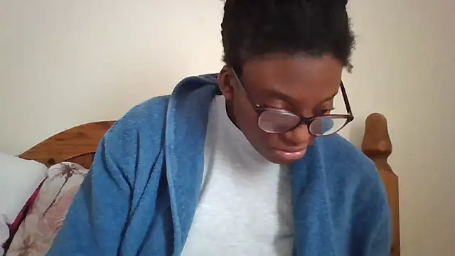 SexyGemBeauty online show from 03-22-26, 12:41