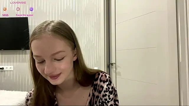 Anika Socutehe online show from 05-31-26, 09:05