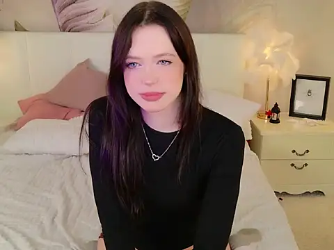 lizzy wells online show from 03-16-26, 09:30