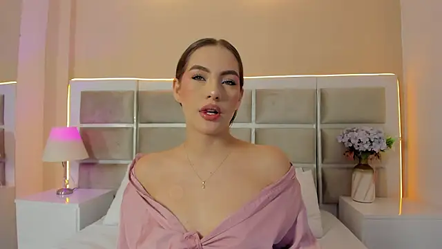 Snapshot of Megaan_Rousee chatting on 03-01-26, 11:45 Megaan Rousee online show from 03-01-26, 11:45