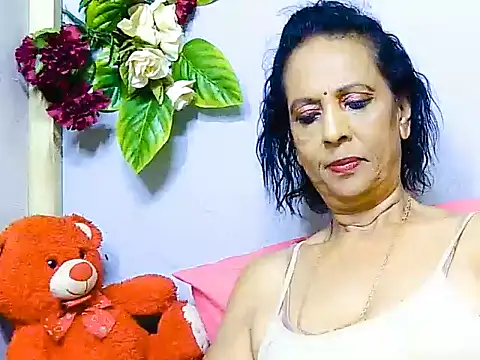 Hot queen58 online show from 05-31-26, 06:09