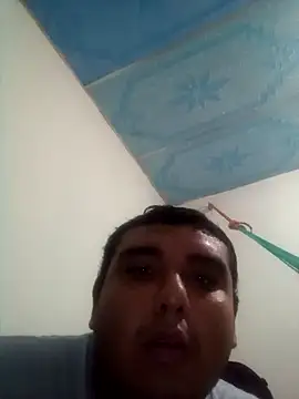 Snapshot of Ujbhtik chatting on 02-28-26, 02:01 Ujbhtik online show from 02-28-26, 02:01