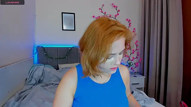 DellaRows online show from 04-07-26, 05:30