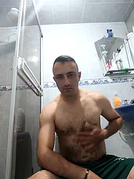 Snapshot of RaphandLey chatting on 03-03-26, 02:39 RaphandLey online show from 03-03-26, 02:39