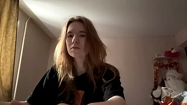 Snapshot of LeomaJee chatting on 03-03-26, 11:27 LeomaJee online show from 03-03-26, 11:27