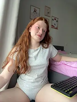 Snapshot of gingerlatte chatting on 05-12-26, 09:06 gingerlatte online show from 05-12-26, 09:06