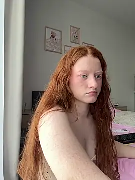 Snapshot of gingerlatte chatting on 05-19-26, 09:48 gingerlatte online show from 05-19-26, 09:48