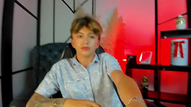 Snapshot of ManuelPiper_ chatting on 03-01-26, 09:06 ManuelPiper online show from 03-01-26, 09:06