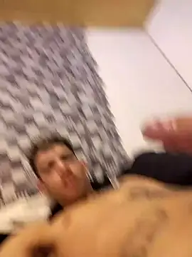 Snapshot of th_sillva chatting on 03-03-26, 07:20 th sillva online show from 03-03-26, 07:20