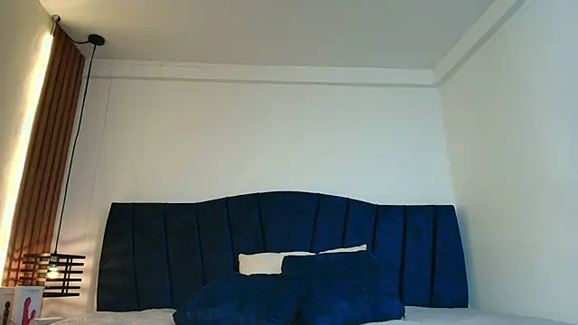 Snapshot of AmbarLee_ chatting on 06-23-26, 12:14 AmbarLee online show from 06-23-26, 12:14