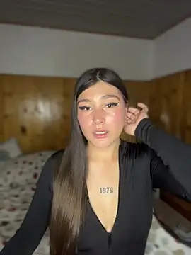 Miss Dani online show from 03-25-26, 05:35