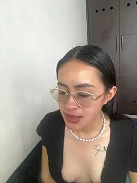 Anni Rose online show from 03-17-26, 12:19