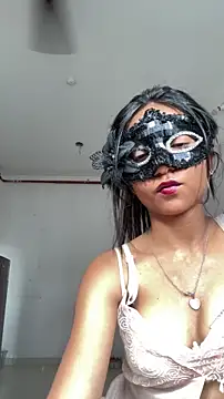 Snapshot of MidnightLoversX chatting on 05-02-26, 11:37 MidnightLoversX online show from 05-02-26, 11:37