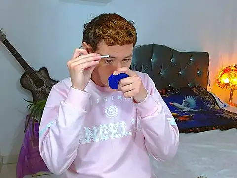  Santi2 online show from 04-20-26, 08:17