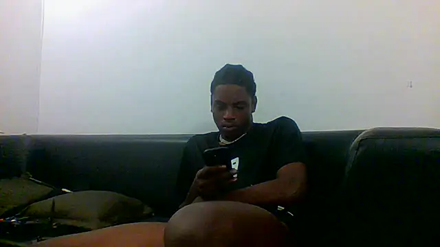 Snapshot of charles_king chatting on 06-14-26, 04:36 charles king online show from 06-14-26, 04:36